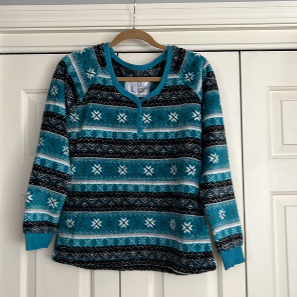 Muk Luks PJ set - Picture 2 of 6